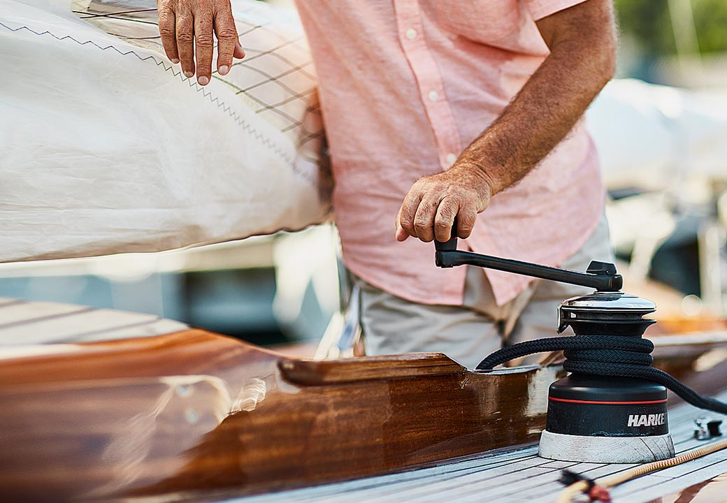 Symbolbild: Segelboot am Attersee – steht für Weitblick und partnerschaftliche Zusammenarbeit